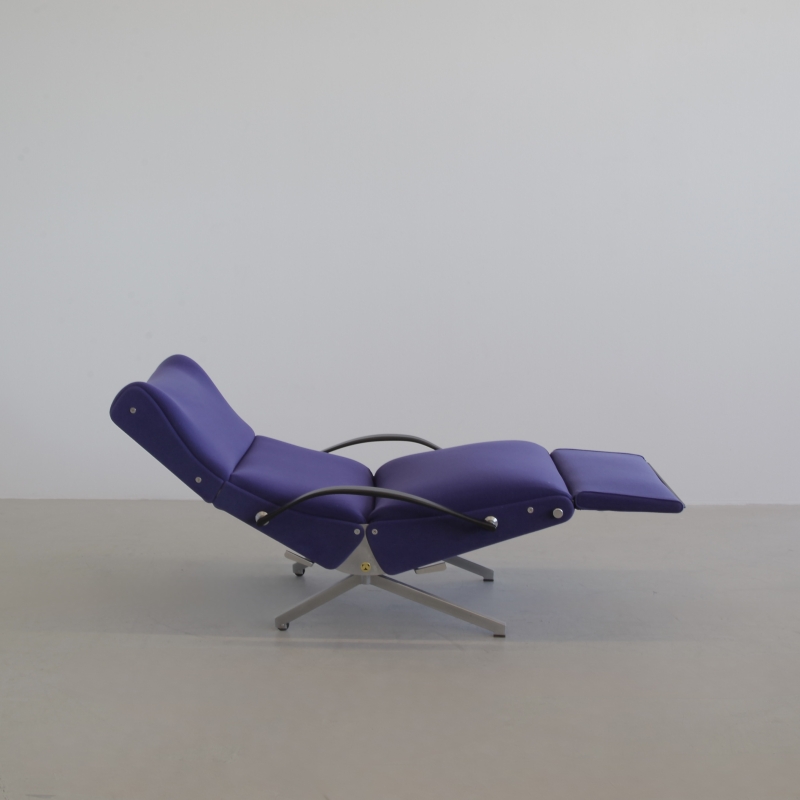 P40 Osvaldo BORSANI, (blue upholstery) Reclining Lounge Chair